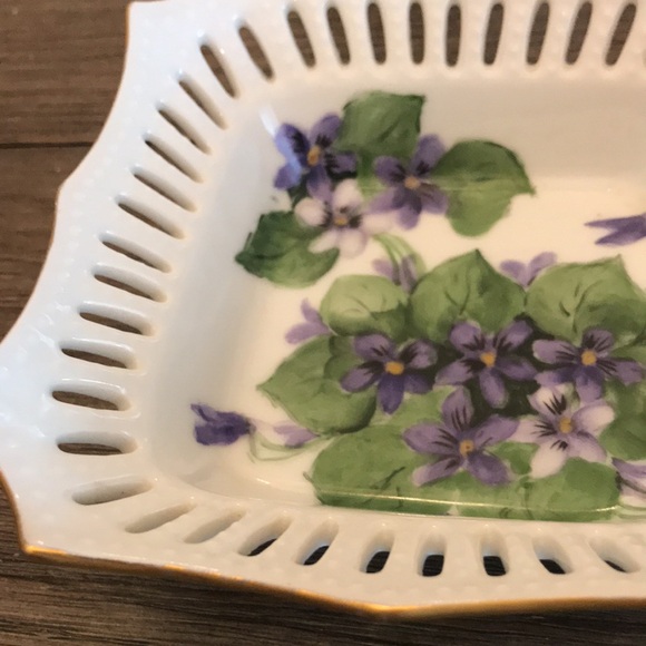 Vintage hand painted floral bowls keepsake what not dishes two signed R Allen - Picture 4 of 14